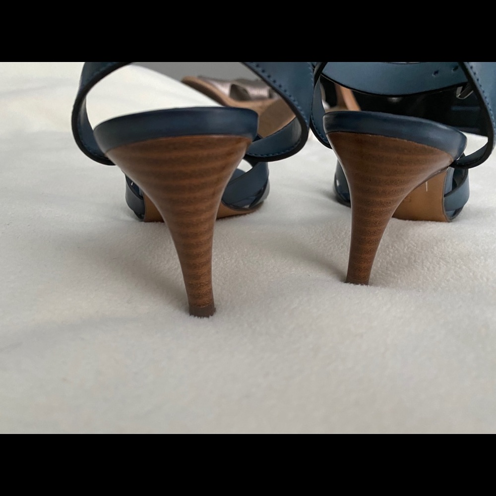 Coach and Four Blue Ankle Strap Size 5 1/2 - Picture 7 of 8